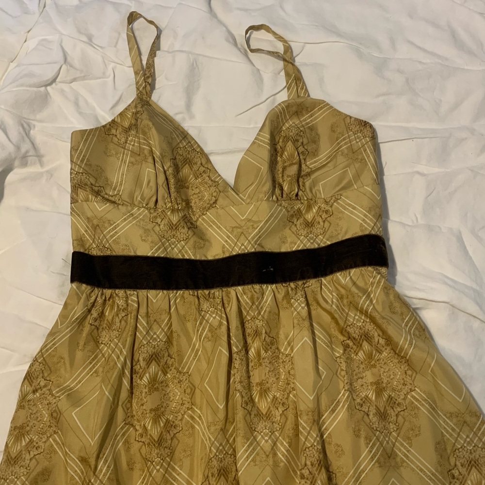 Brand: MaxandCleo, Size: 8, Color: Gold.